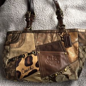 Coach shoulder bag